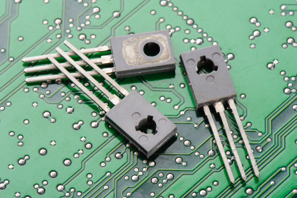 Medium_transistors.jpg - 2 minutes ago