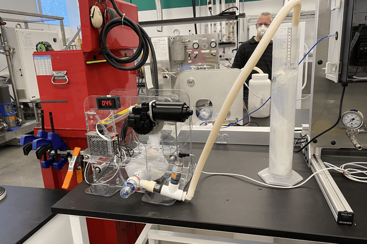 Connecticut Aerospace Manufacturer Teams Up with UConn Engineers to Produce Ventilators