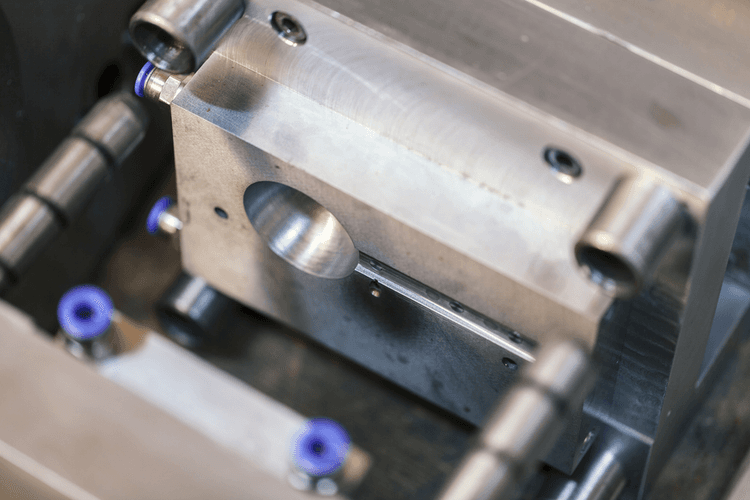 Improve Production with This Injection Mold Setup Checklist