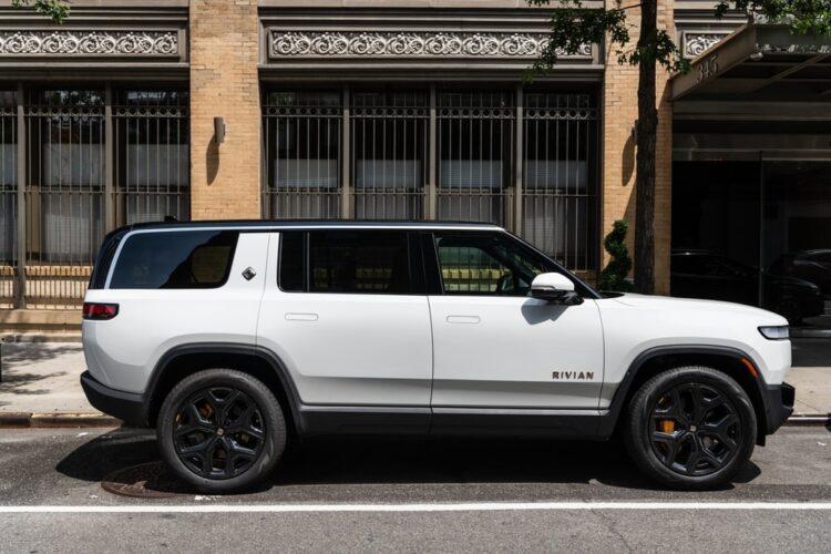 Rivian Reduces Electrical Wiring with Zonal Architecture