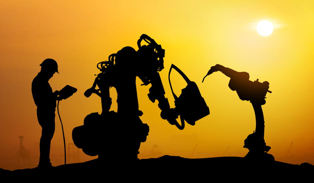 Industrial robot and a cobot silhouette 