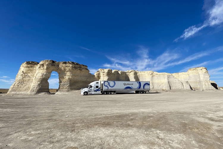 Self-Driving Truck Makes 2,800-Mile Butter Delivery in 3 Days