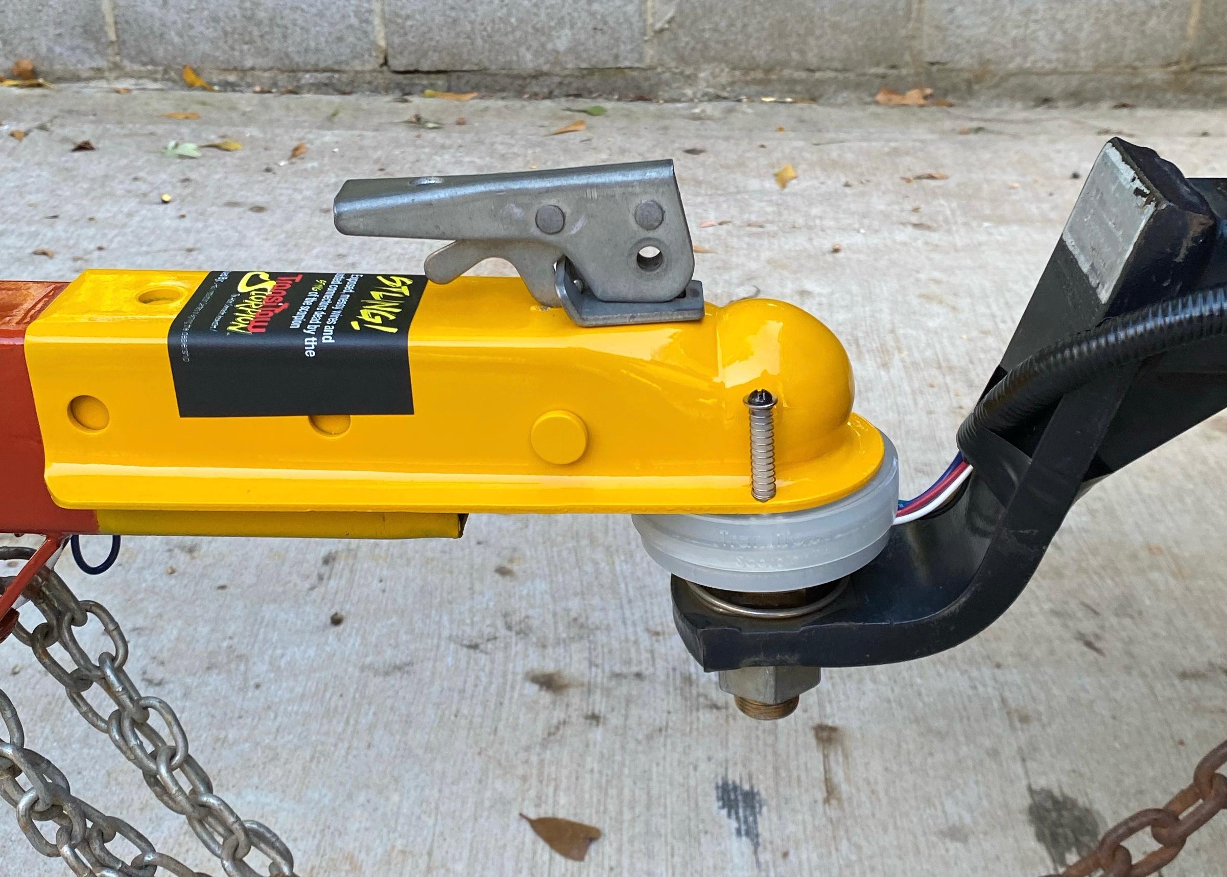 Towing Solutions Company Introduces Innovative Advancement in Towing Connector Technology
