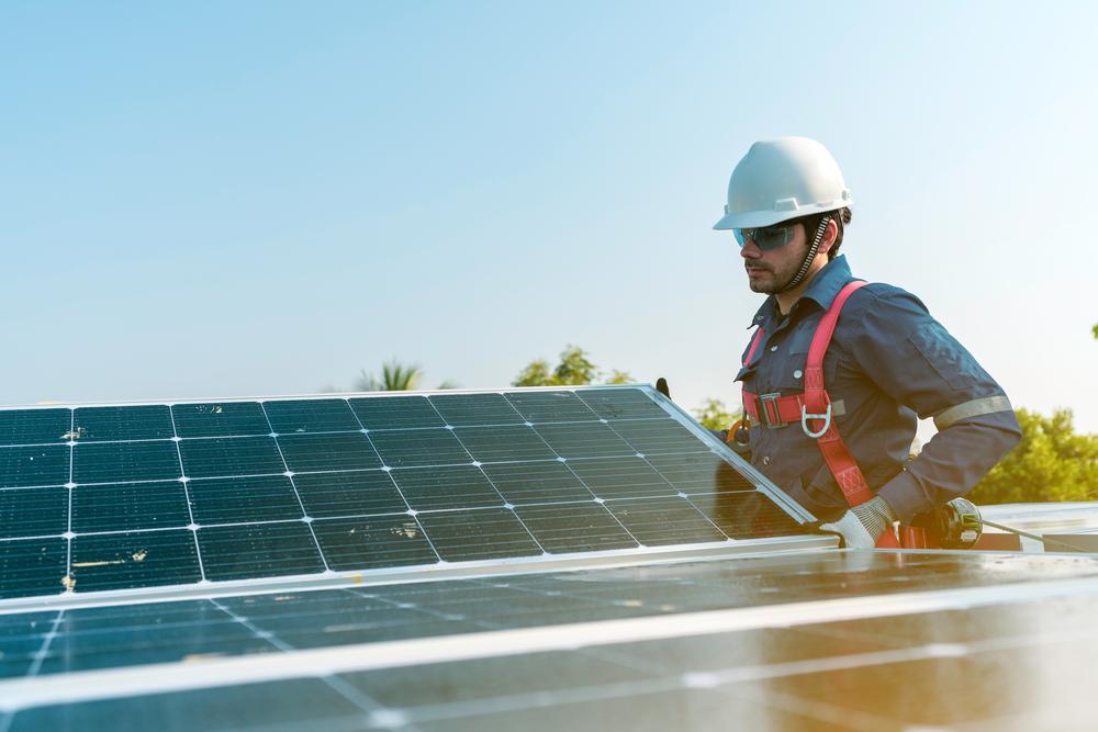 The Pros and Cons of Solar Energy