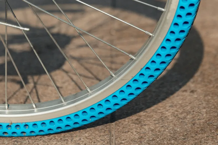 3D-Printed Tire Never Goes Flat