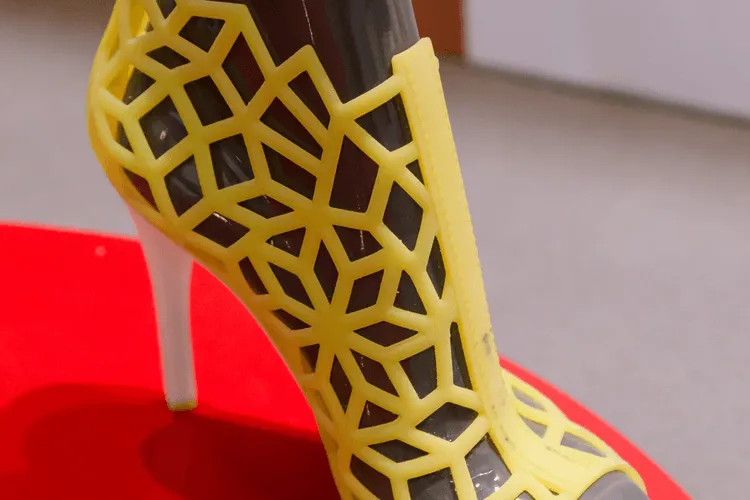 3D Printing Re-Shapes Shoe Manufacturing, Supply Chain