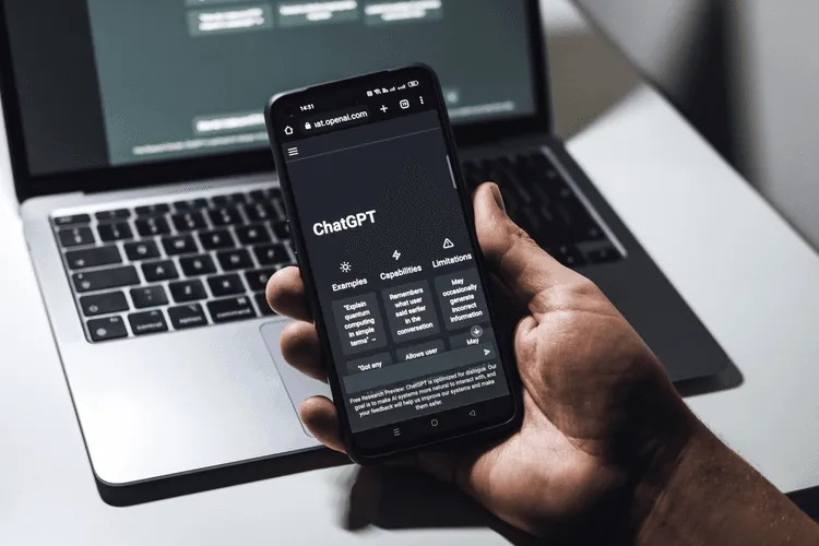 4 Ways Companies Can Use ChatGPT