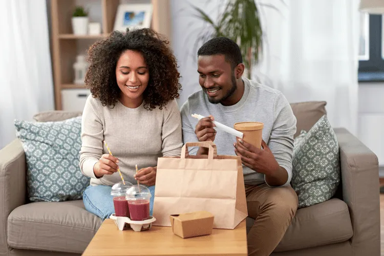 As Food Delivery Customers Ditch 3rd-party Apps, Takeaway Tech Rises