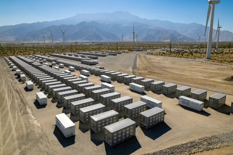 DOE Loan Boosts Battery-Maker&rsquo;s Reshoring Efforts