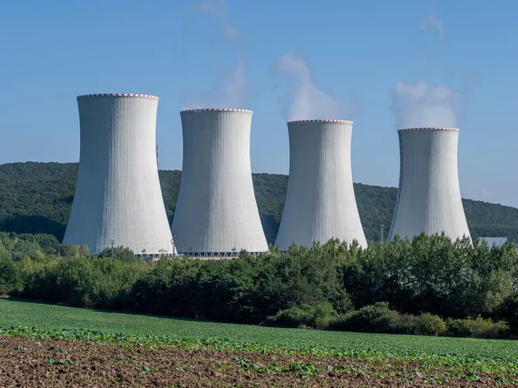 Dow Wants to Power Manufacturing Complex with Nuclear Reactors