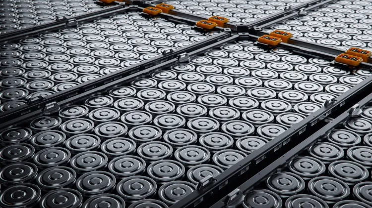 GM Intends to Sell its Share of Michigan Battery Plant