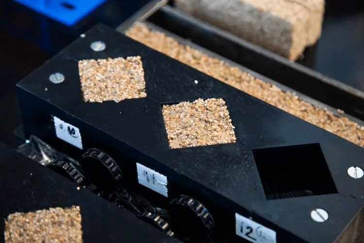 Scientists Have Developed Concrete That&rsquo;s&hellip; Alive?!