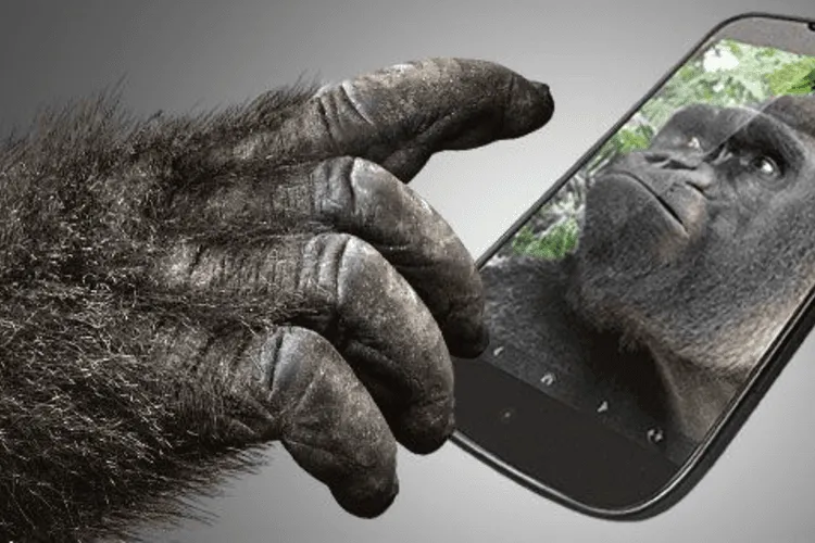 Smartphone Glass Manufacturer Corning Gets $250 Million Apple Investment