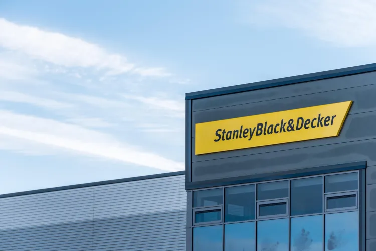 Stanley Black &amp; Decker Powers Kentucky Factory with 15-Acre Solar Farm
