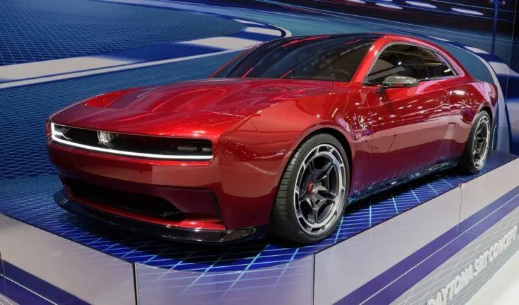 Stellantis and Factorial Are Bringing Solid-State Battery EVs to Roads in 2026
