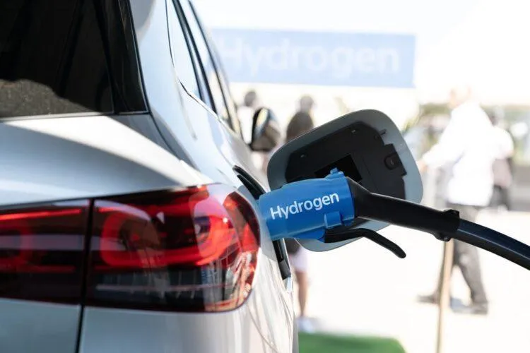 Toyota, BMW Join Forces to Strengthen the Hydrogen Sector